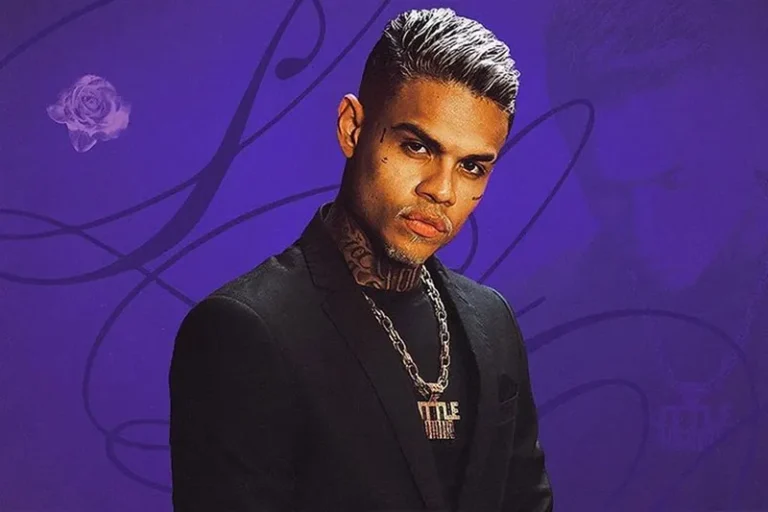 Mc Cabelinho lança o álbum “Little Love Deluxe”.