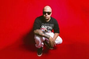 Analogia de Quebrada: Vinicius Preto lança seu novo álbum.