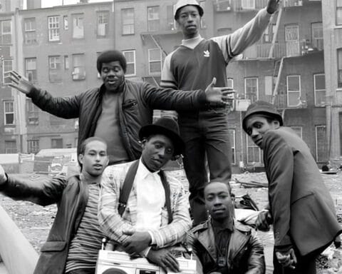 12 de Novembro - Dia Mundial do Hip Hop