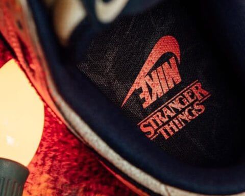 Detalhes sola Nike Dunk Low Stranger Things