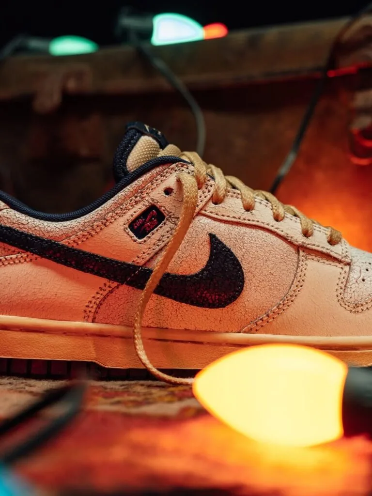 Nike Dunk Low Stranger Things: O Tênis 
