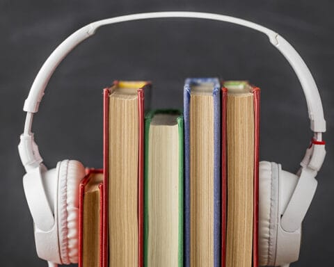 Dicionário da música: Entenda as principais siglas do mercado musical