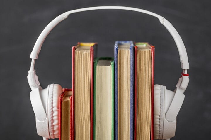 Dicionário da música: Entenda as principais siglas do mercado musical