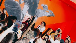 Kenner abre a primeira loja em São Paulo, na Vila Madalena, com festa de Tasha & Tracie