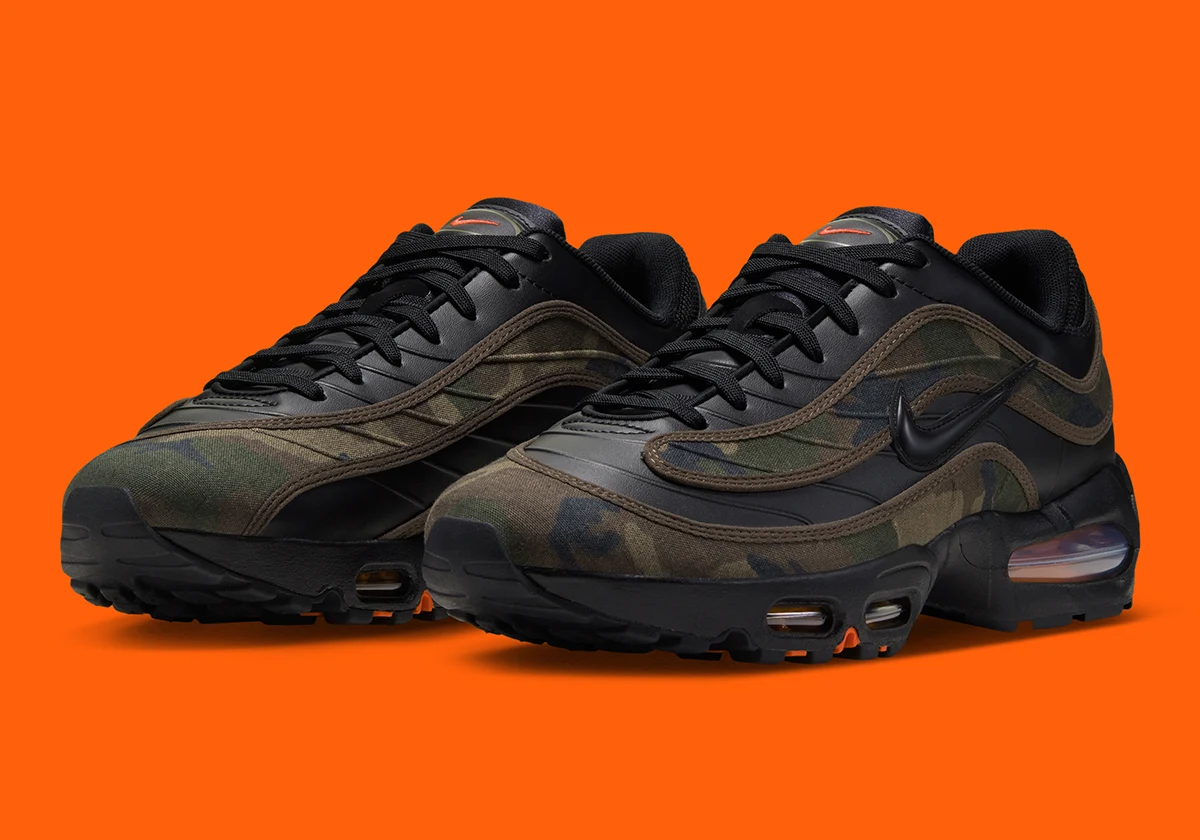 Par do Nike Air Max Joga Bonito Camo visto de lado